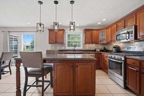 Tiny photo for 9 Brookline Court, Bloomington, IL 61705 (MLS # 12675331)