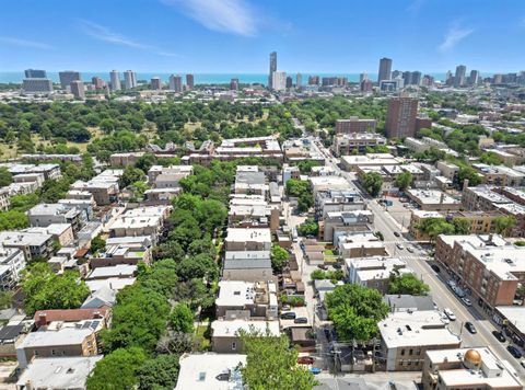 Tiny photo for 1431 W Cuyler Avenue #1S, Chicago, IL 60613 (MLS # 12462317)