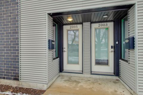 Tiny photo for 2005 N ALBANY Avenue #2005, Chicago, IL 60647 (MLS # 12553105)