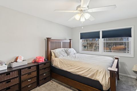 Tiny photo for 2207 E Michael Manor Lane, Arlington Heights, IL 60004 (MLS # 12555643)