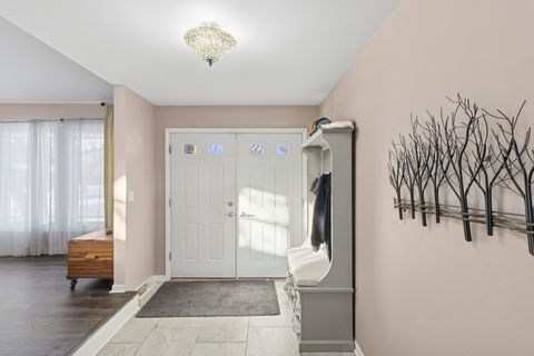 Tiny photo for 2207 E Michael Manor Lane, Arlington Heights, IL 60004 (MLS # 12555643)