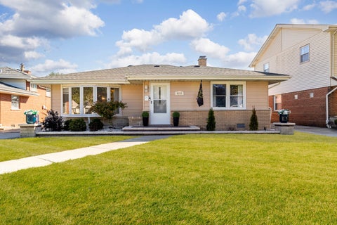 Photo of 9205 Menard Avenue, Oak Lawn, IL 60453 (MLS # 12778994)