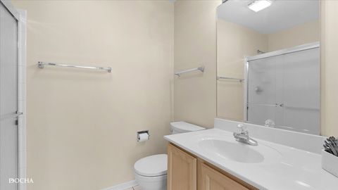 Tiny photo for 1660 Grove Avenue #B, Schaumburg, IL 60193 (MLS # 12635324)