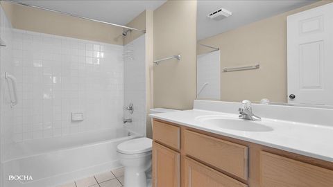 Tiny photo for 1660 Grove Avenue #B, Schaumburg, IL 60193 (MLS # 12635324)