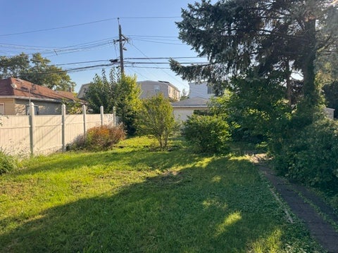 Tiny photo for 2443 N New England Avenue, Chicago, IL 60707 (MLS # 12773022)