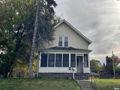 Photo of 3116 11TH Avenue #C, Moline, IL 61265 (MLS # QC4269142)