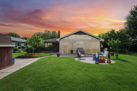 Tiny photo for 308 S Knollwood Drive, Schaumburg, IL 60193 (MLS # 12682743)