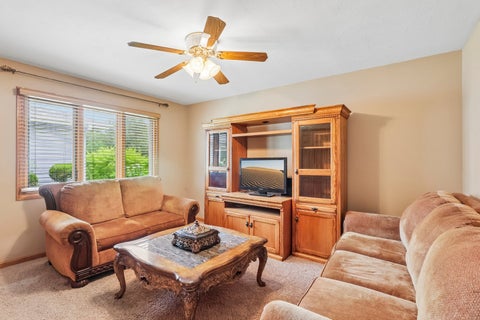 Tiny photo for 308 S Knollwood Drive, Schaumburg, IL 60193 (MLS # 12682743)