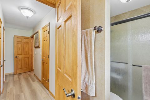 Tiny photo for 308 S Knollwood Drive, Schaumburg, IL 60193 (MLS # 12682743)