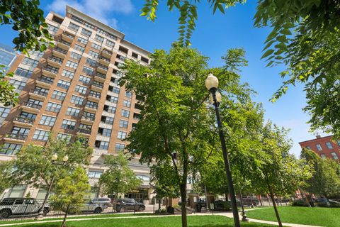 Tiny photo for 849 N Franklin Street #1201, Chicago, IL 60610 (MLS # 12522418)