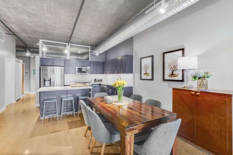 Tiny photo for 849 N Franklin Street #1201, Chicago, IL 60610 (MLS # 12522418)