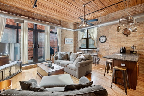 Tiny photo for 1670 N Claremont Avenue #205, Chicago, IL 60647 (MLS # 12754825)