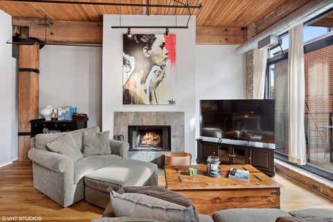 Tiny photo for 1670 N Claremont Avenue #205, Chicago, IL 60647 (MLS # 12754825)