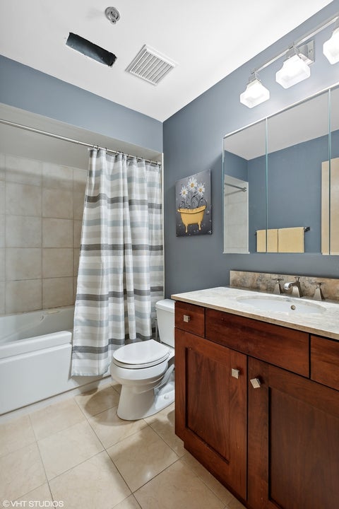 Tiny photo for 1670 N Claremont Avenue #205, Chicago, IL 60647 (MLS # 12754825)