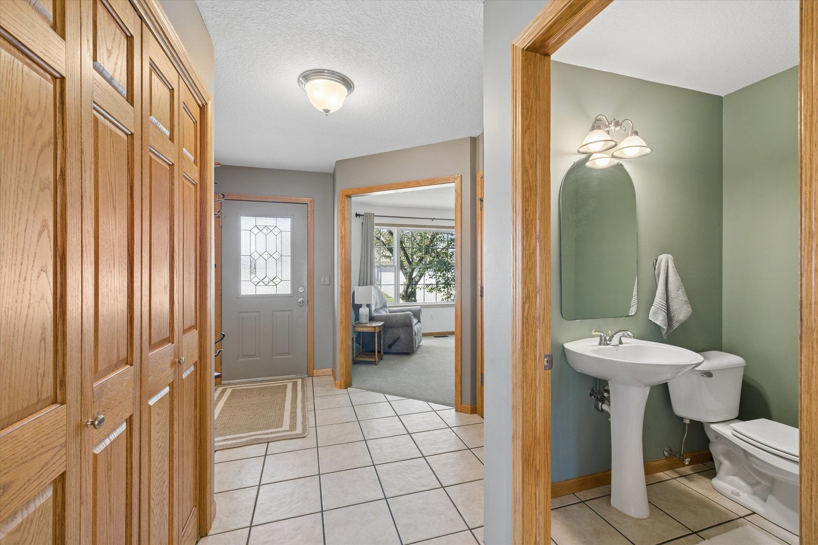 211 E Dolan Drive