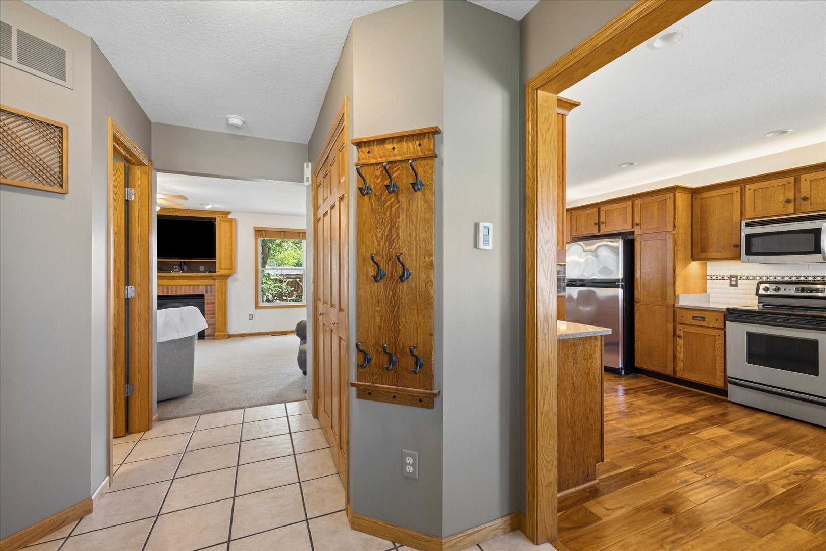 211 E Dolan Drive