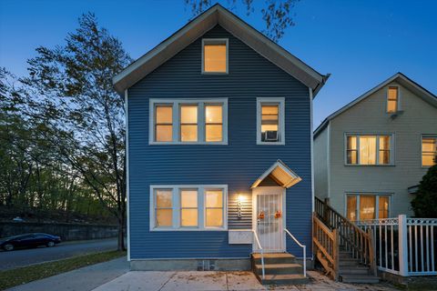 4858 S JUSTINE Street Chicago IL 60609