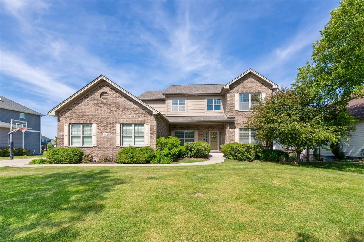 21042 Lakewoods Lane