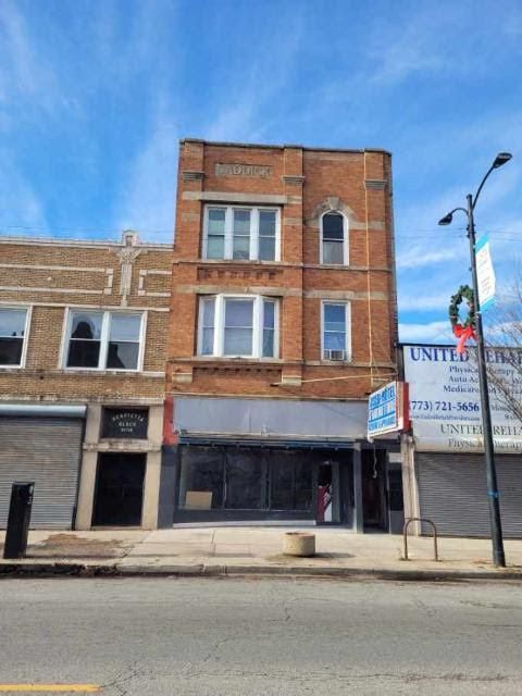 9034 S Commercial Avenue Chicago IL 60617