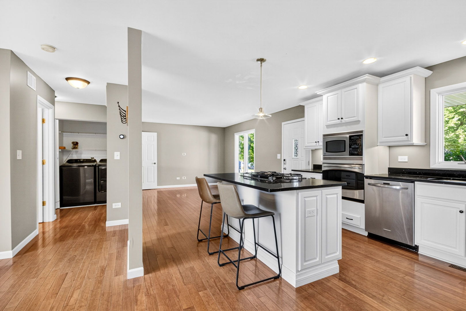 606 Briarwood Court