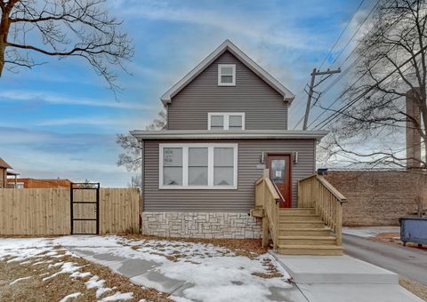 Photo of 2347 Walnut Street, Blue Island, IL 60406 (MLS # 12566945)