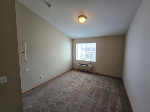 Tiny photo for 2027 SILVERSTONE Drive #2027, Carpentersville, IL 60110 (MLS # 12710816)