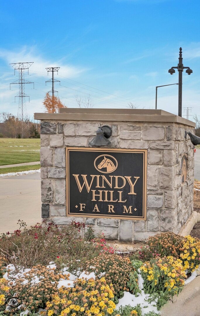 8654 Saddlebred Court 8654