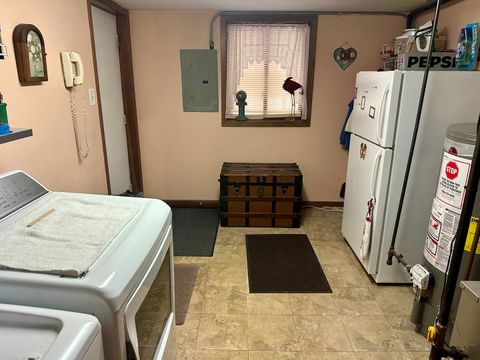 Tiny photo for 15813 Jon Road, Oak Forest, IL 60452 (MLS # 12529202)