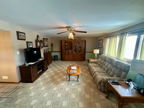 Tiny photo for 15813 Jon Road, Oak Forest, IL 60452 (MLS # 12529202)