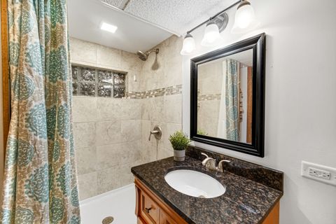 Tiny photo for 67 Shelby Court, Vernon Hills, IL 60061 (MLS # 12462942)