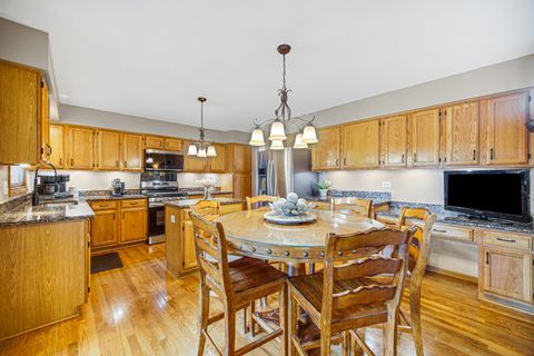 Tiny photo for 67 Shelby Court, Vernon Hills, IL 60061 (MLS # 12462942)