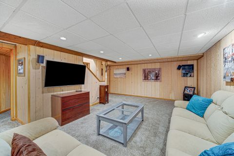 Tiny photo for 67 Shelby Court, Vernon Hills, IL 60061 (MLS # 12462942)