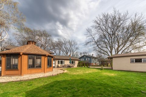 Tiny photo for 510 Audubon Street, Hoffman Estates, IL 60169 (MLS # 12578165)