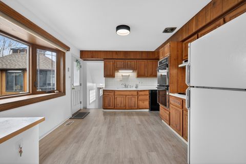 Tiny photo for 510 Audubon Street, Hoffman Estates, IL 60169 (MLS # 12578165)