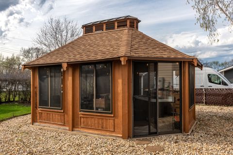 Tiny photo for 510 Audubon Street, Hoffman Estates, IL 60169 (MLS # 12578165)