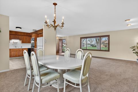 Tiny photo for 510 Audubon Street, Hoffman Estates, IL 60169 (MLS # 12578165)