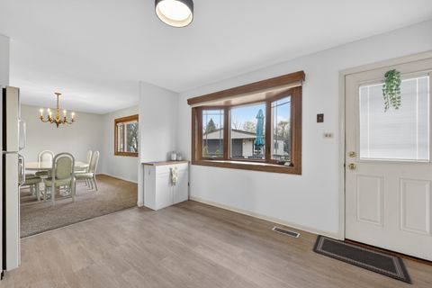 Tiny photo for 510 Audubon Street, Hoffman Estates, IL 60169 (MLS # 12578165)