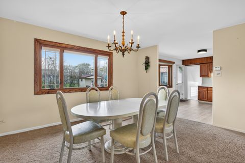 Tiny photo for 510 Audubon Street, Hoffman Estates, IL 60169 (MLS # 12578165)