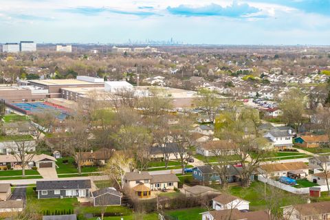 Tiny photo for 510 Audubon Street, Hoffman Estates, IL 60169 (MLS # 12578165)