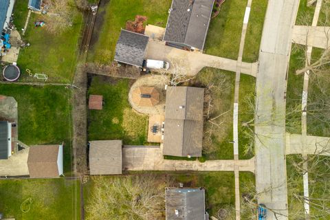Tiny photo for 510 Audubon Street, Hoffman Estates, IL 60169 (MLS # 12578165)