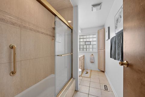 Tiny photo for 510 Audubon Street, Hoffman Estates, IL 60169 (MLS # 12578165)