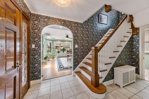 Tiny photo for 1020 N Taylor Avenue, Oak Park, IL 60302 (MLS # 12610413)