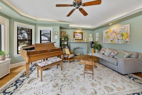 Tiny photo for 1020 N Taylor Avenue, Oak Park, IL 60302 (MLS # 12610413)