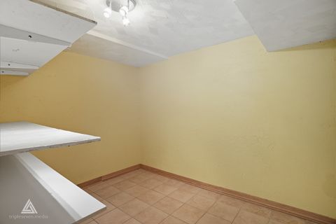 Tiny photo for 243 Washington Square, Wood Dale, IL 60191 (MLS # 12480951)