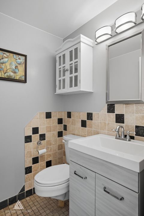 Tiny photo for 243 Washington Square, Wood Dale, IL 60191 (MLS # 12480951)