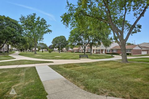 Tiny photo for 243 Washington Square, Wood Dale, IL 60191 (MLS # 12480951)