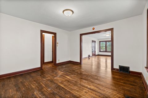 Tiny photo for 1106 Sterling Avenue, Joliet, IL 60432 (MLS # 12469477)