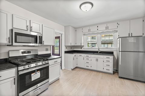 Tiny photo for 1106 Sterling Avenue, Joliet, IL 60432 (MLS # 12469477)