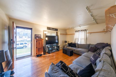 Tiny photo for 17702 Community Street, Lansing, IL 60438 (MLS # 12621094)