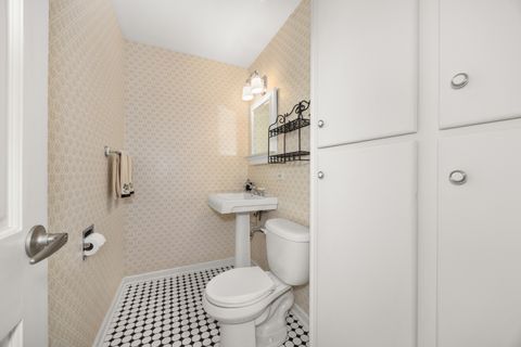 Tiny photo for 401 Greenwood Road, Glenview, IL 60025 (MLS # 12522452)